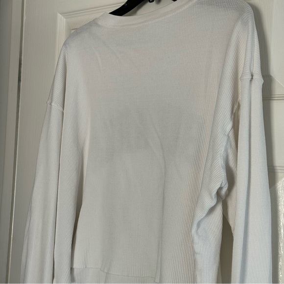 Brandy Melville/John Galt Bay Area long sleeve - Picture 4 of 4